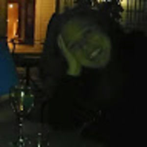 Meet your Posher, Courtney